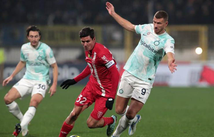 Monza cùng Inter